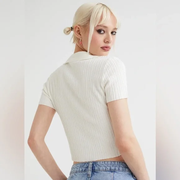 H&M White Collared Ribbed Top (S) - Picture 3 of 5